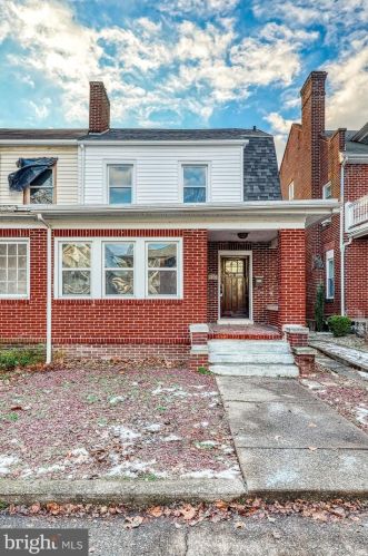 2406 2nd St, Harrisburg, PA 17110-1104