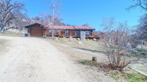 24080 Martingale Way, Tehachapi, CA 93561-7266