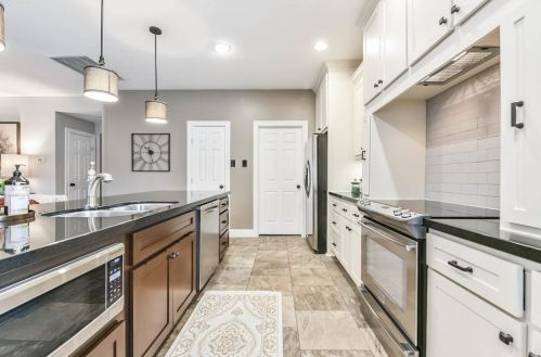 7035 Clustering Oak Ct, Richmond TX 77407-0822 exterior