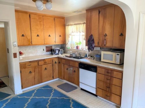 219 Sunkist St, Anaheim CA  92806-3639 exterior