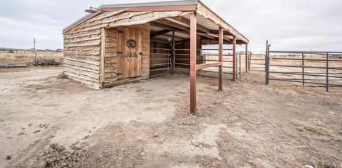 1212 Saddle Ridge Ln, Pueblo CO  81007-3905 exterior