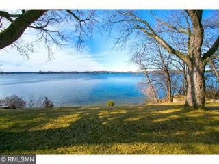 2316 Huntington Point Rd, Orono, MN 55391-9739