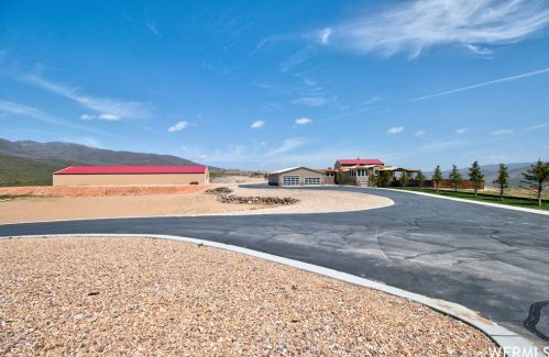 29731 Old Lincoln Hwy, Hoytsville UT 84017-9621 exterior