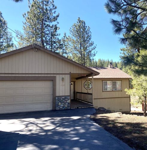 16197 Oxford Cir, Truckee, CA 96161-1609