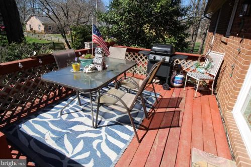 17 Friendship Ct, Charles Town WV 25414-5058 exterior