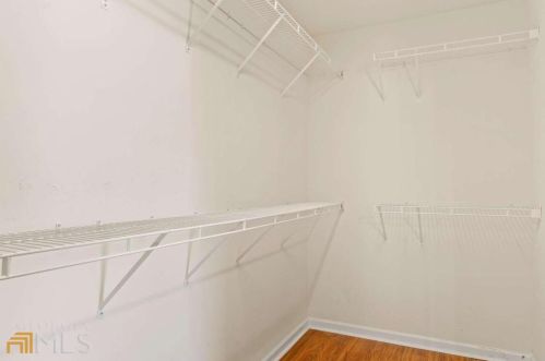 5665 Baffin Rd, Atlanta, GA 30349-7051