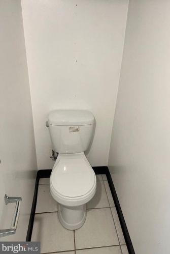 5918 Jackson St, Philadelphia PA  19135-4031 exterior