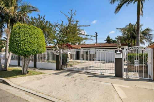2016 Elder Ave, Santa Ana, CA 92704-3609
