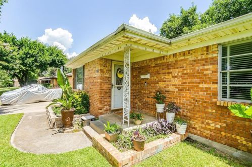 6028 Costen Ln, Fort Worth TX  76114-3134 exterior