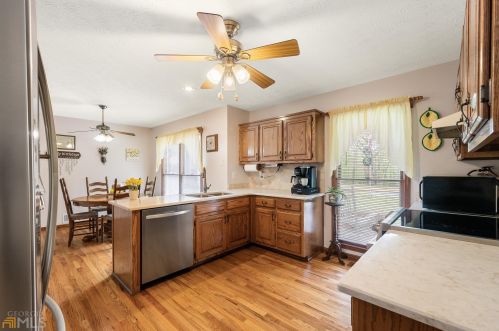 71 Dogwood Trail Dr, Stockbridge GA  30281-6002 exterior