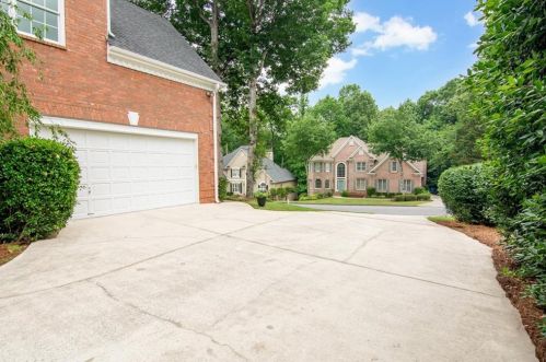610 Rain Willow Ln, Duluth, GA 30097-7145