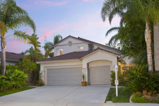 2924 Avenida Valera, Carlsbad, CA 92009-7113
