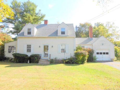 50 Lee St, Middletown, CT 06457-4526