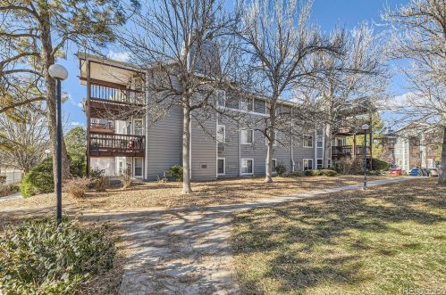 17620 Loyola Dr, Denver CO  80013-7109 exterior