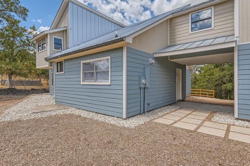7609 Nez Perce Trce, Webberville TX  78653-9677 exterior