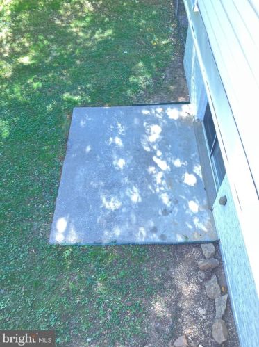 2012 Kings House Rd, Silver Spring MD 20905-4224 exterior