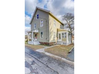 44 Woodland St, Simsbury, CT 06070-2437