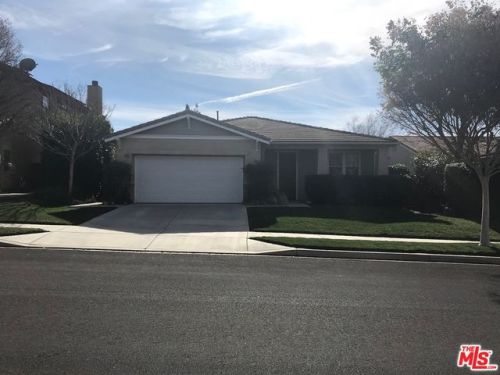 34233 Sherwood Dr, Yucaipa, CA 92399-6807