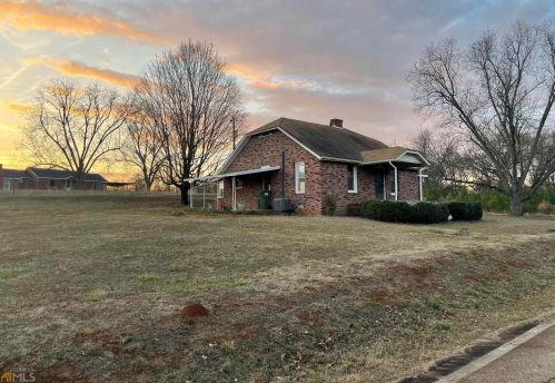 788 Gaithers Rd, Mansfield, GA 30055-3126