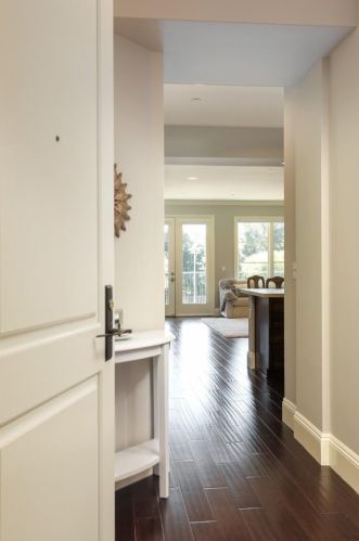 100 1st St, Los Altos CA  94022-2726 exterior