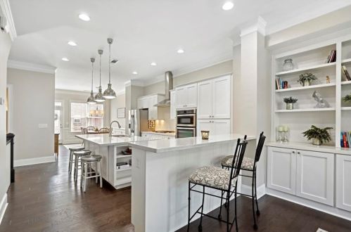 3619 Brookleigh Ln, Atlanta GA  30319-2206 exterior