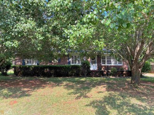 618 Brookwood Dr, Thomaston, GA 30286-4150