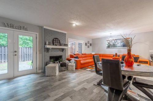1556 Stoneleigh Way, Stone Mountain, GA 30088-3430
