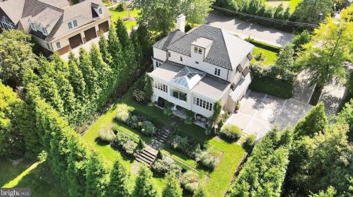 145 Winding Way, Tavistock NJ 08033-3642 exterior