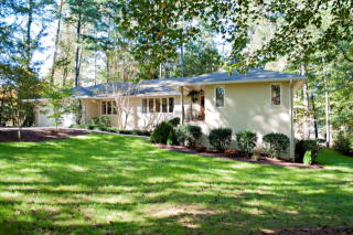 25 Camp Ct, Carrollton, GA 30117-8836