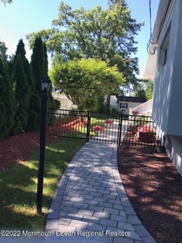 706 Cedar Ave, Point Pleasant Beach, NJ 08742-2506