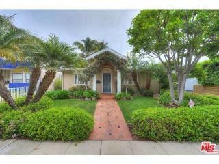 4312 Moore St, Los Angeles, CA 90066-6109