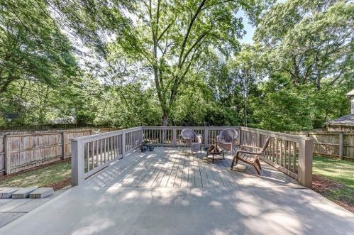 2554 Edwards Dr, Atlanta GA  30318-1111 exterior