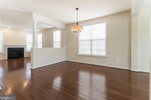 913 Whitstable Blvd, Arnold, MD 21012-1994