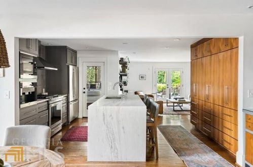1647 Geary Dr, Atlanta GA  30309-2217 exterior