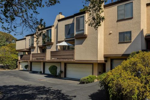 20 Corte Real, San Rafael, CA 94904-2132