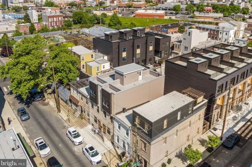 2459 Gaul St, Philadelphia PA  19125-3022 exterior