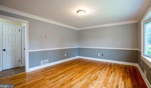 49 Albemarle Ave, Trenton NJ  08638-3501 exterior