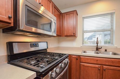 2843 Cone Flower Dr, Richmond TX 77469-5551 exterior