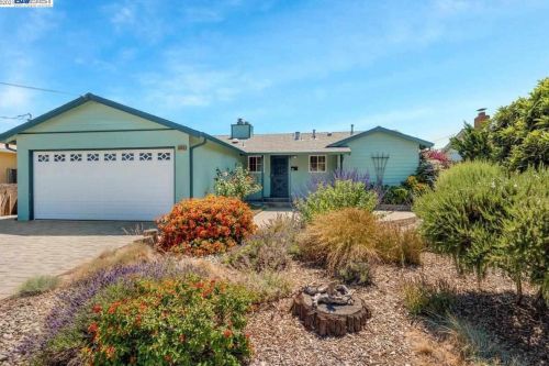 36059 Sandalwood St, Newark, CA 94560-1913