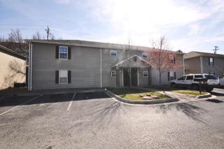 109 Garden Cir, Branson, MO 65616-6000