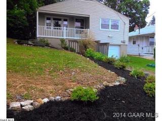 418 G St, Staunton, VA 24401-2756