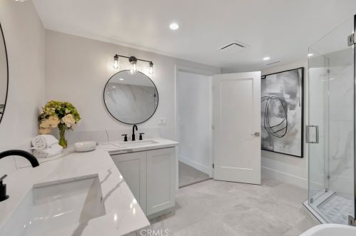 5892 Bellfield Ln, Huntington Beach CA  92648-1041 exterior