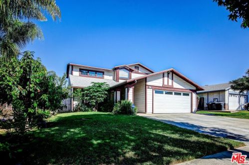 981 Long Beach Dr, Colton, CA 92324-6807