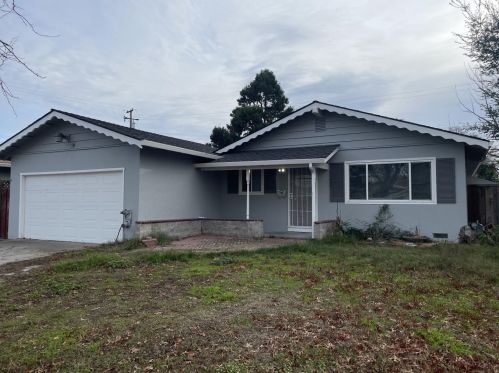 238 Seabiscuit Dr, San Jose, CA 95111-2837
