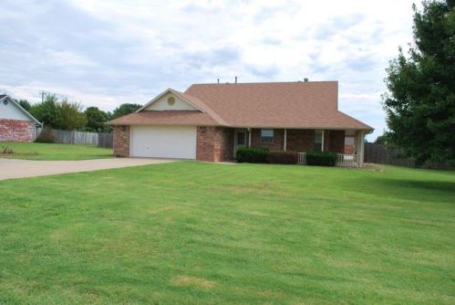 111 Old Wire Rd, Lowell, AR 72745-9343