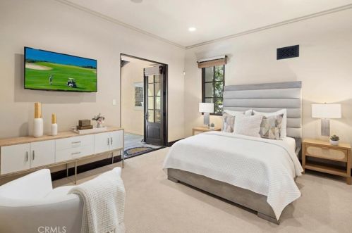 47 Echo Gln, Irvine CA  92603-0421 exterior