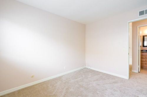 6219 Woodsboro Ave, Anaheim CA  92807-2346 exterior