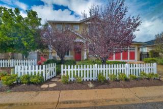 1478 Bottle Tree Ln, Encinitas, CA 92024-1500