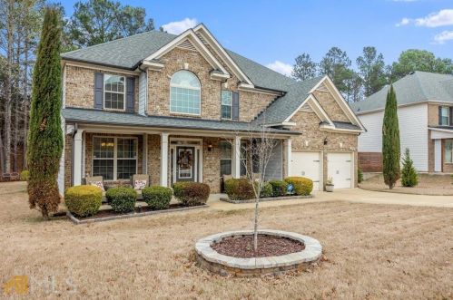 50 Canyon View Dr, Newnan, GA 30265-6089