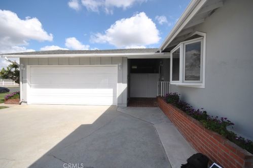 210 Agate St, Anaheim, CA 92804-2504